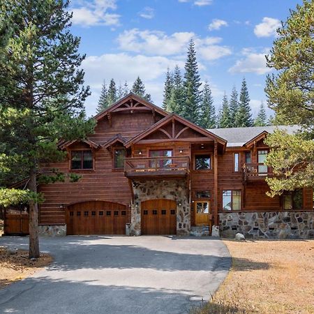 Bear Meadows Lodge - Hot Tub - Tahoe Donner Home 特拉基 外观 照片