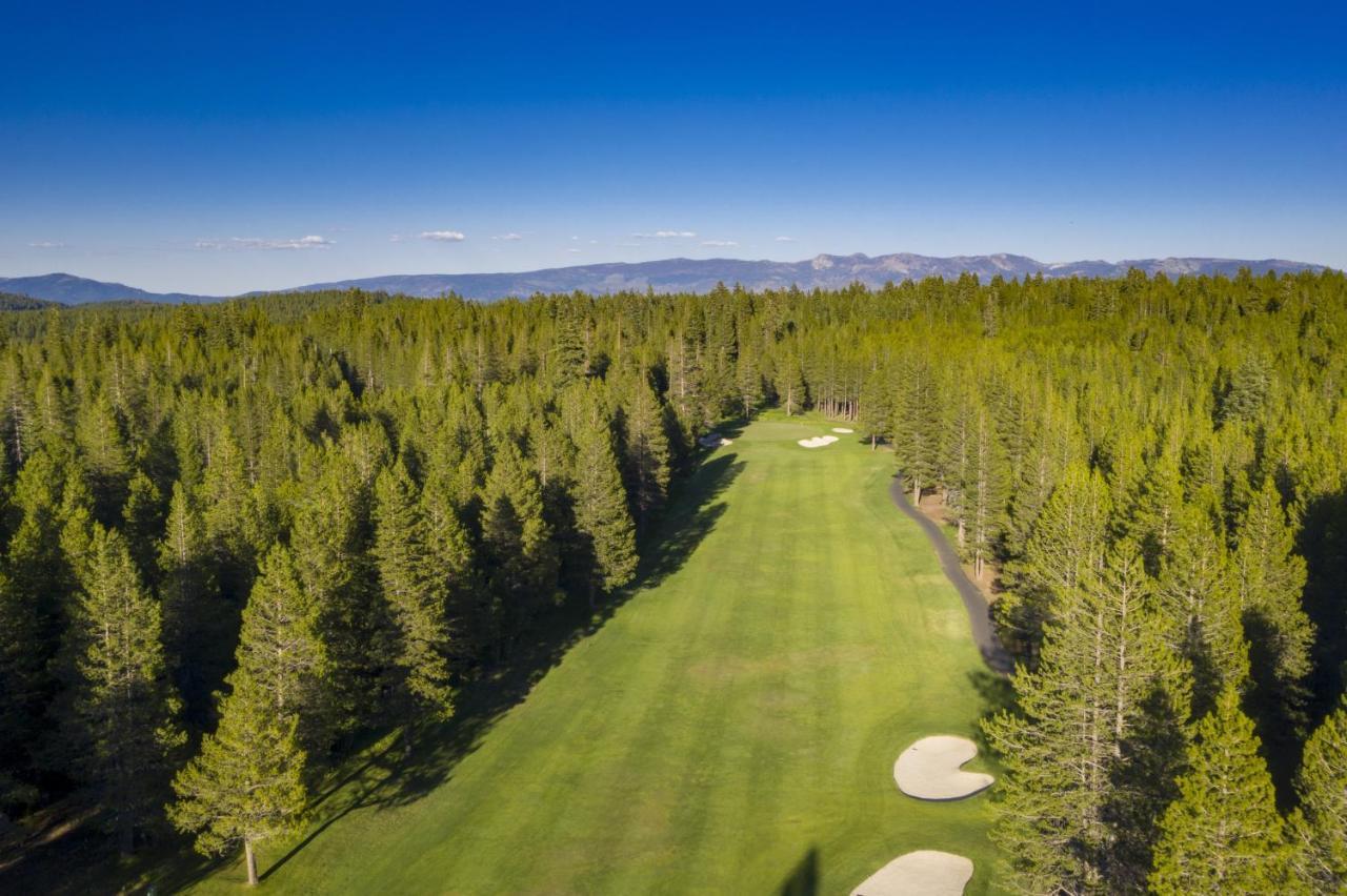 Bear Meadows Lodge - Hot Tub - Tahoe Donner Home 特拉基 外观 照片
